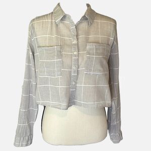Passport Button-up Gray and White Plaid Cropped Top